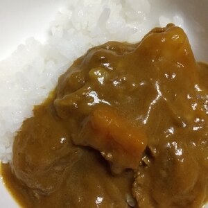 作り置きに！トマトジュースで健康カレー